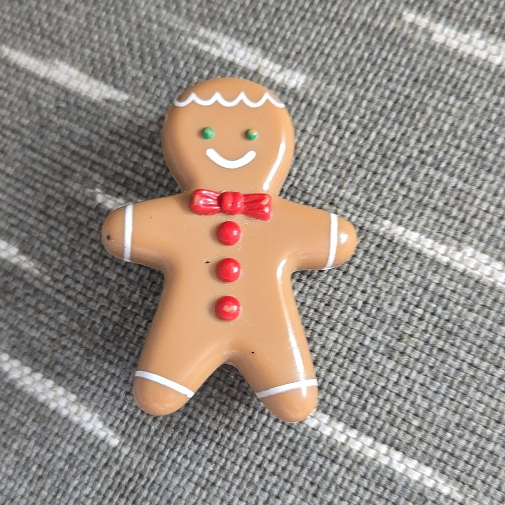 💫Vintage Avon Gingerbread Man Christmas Holiday Brooch Pin💫70s 80s